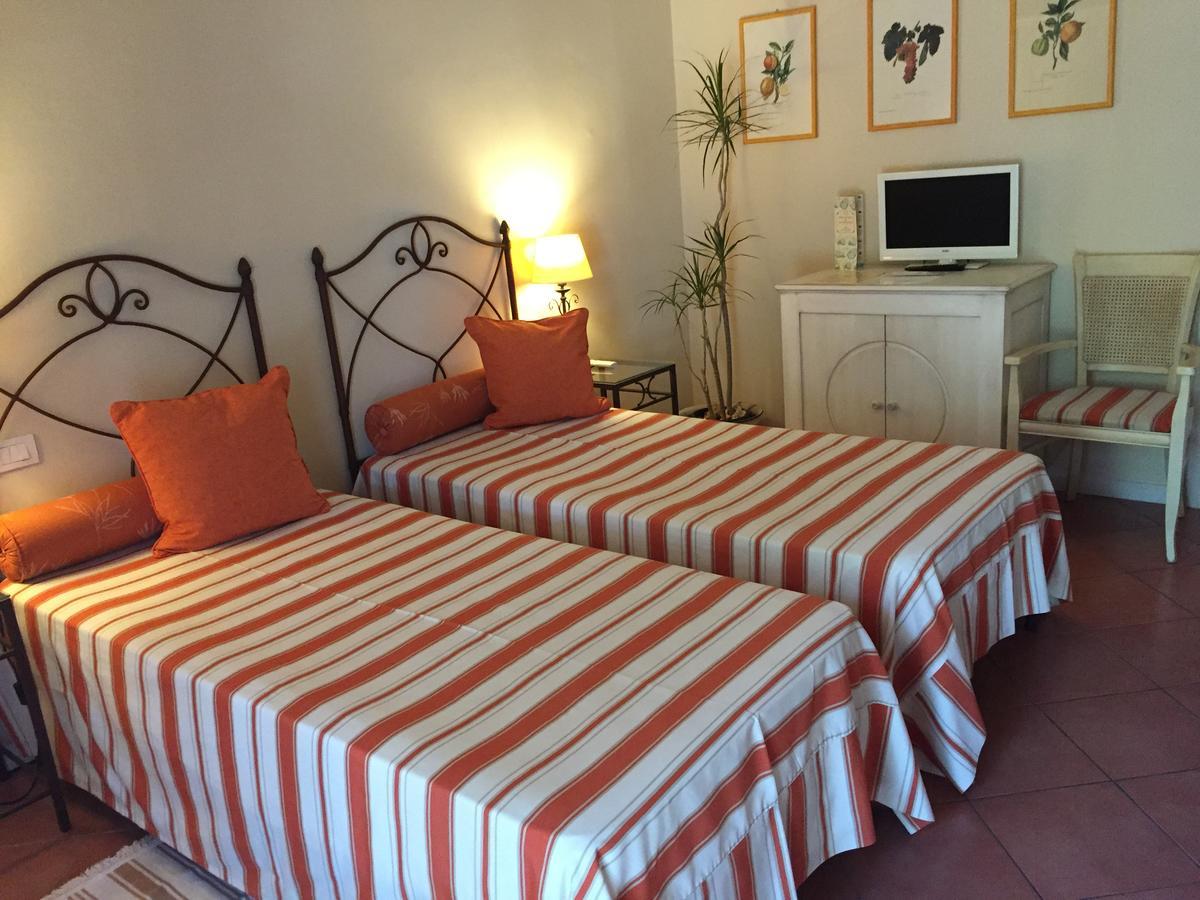 Etna Hotel 3*