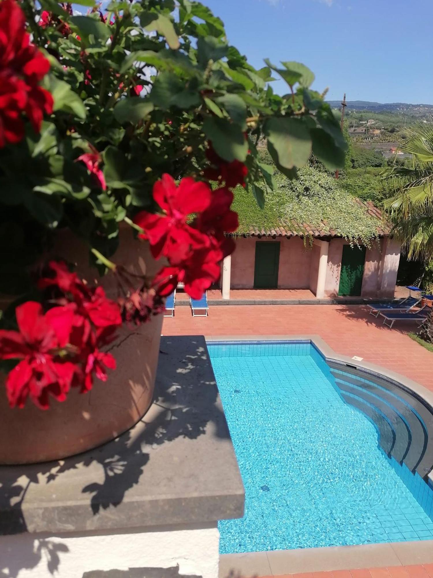 Hotel Etna 3*